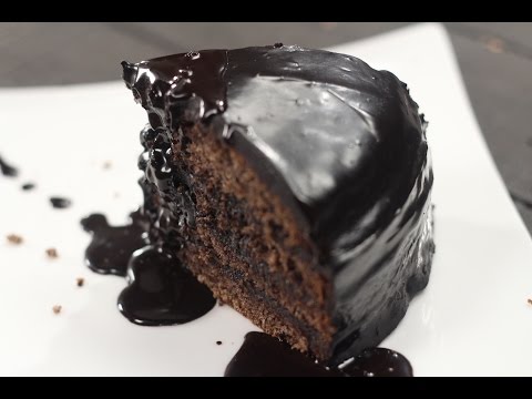 Dark Temptation Chocolate Cake | Best Foodie Friends | Chef Anupa | Sanjeev Kapoor Khazana - UCmoX4QULJ9MB00xW4coMiOw