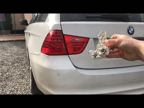 How To Replace The Rear Headlight Bulb Of A Bmw Series Bmw Serie E E E