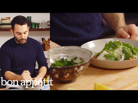 The Keys to Mastering Your Mortar and Pestle | Healthyish | Bon Appetit - UCbpMy0Fg74eXXkvxJrtEn3w