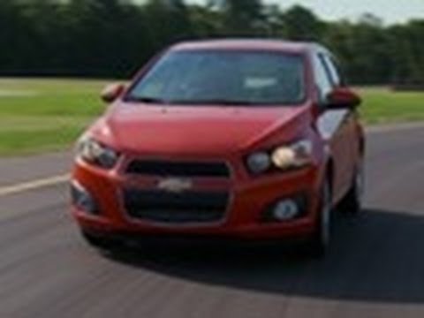 2012 Chevrolet Sonic first look | Consumer Reports - UCOClvgLYa7g75eIaTdwj_vg