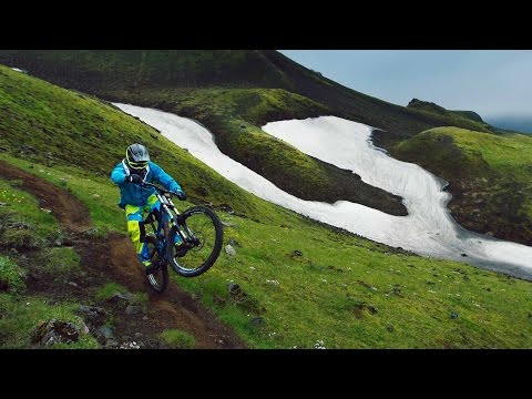 Freeride MTB Into the Dirt of Iceland - UCblfuW_4rakIf2h6aqANefA