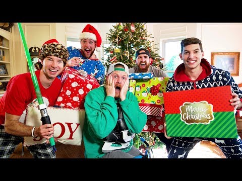 Christmas Stereotypes - UCRijo3ddMTht_IHyNSNXpNQ