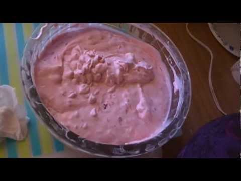 Strawberry Cloud Mousse Style filling: Noreen's Kitchen - UCt4JkHmgAq1EnQc1Cc5M4xw