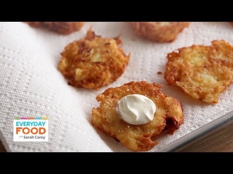 Potato Latkes | Everyday Food with Sarah Carey - UCl0kP-Cfe-GGic7Ilnk-u_Q