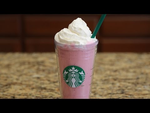 STARBUCKS STRAWBERRIES & CREME FRAPPUCCINO COPYCAT! - UCX0kj_Hz-VY22eX9quwhwcA