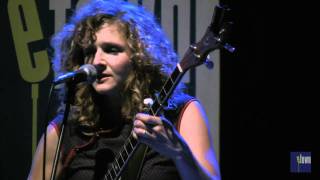 Abigail Washburn - "City of Refuge" (eTown webisode 117)