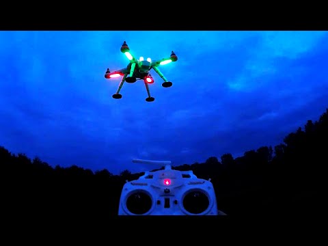 WLToys V303 Best Vacation Drones Night Flying - UC90A4JdsSoFm1Okfu0DHTuQ