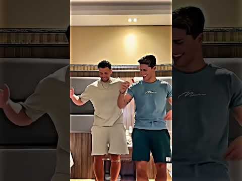 subscribe - hips don't lie ❤️🫶🏻 #tiktok #dance #trending