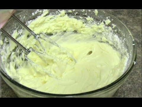 How to Make Cream Cheese Frosting