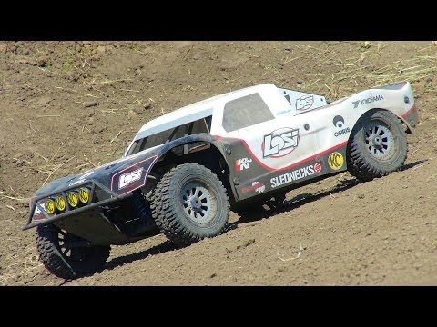 RC ADVENTURES - 17.2kg (38 lbs!) Losi 5T 4x4 Gas 1/5th Scale Truck - UCxcjVHL-2o3D6Q9esu05a1Q