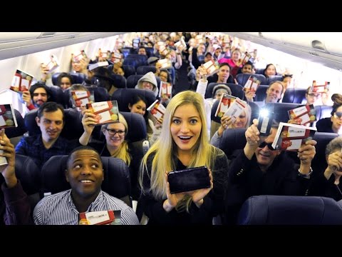 Gave out 143 New Nintendo 3DS XL systems to everyone on this plane! | iJustine - UCey_c7U86mJGz1VJWH5CYPA