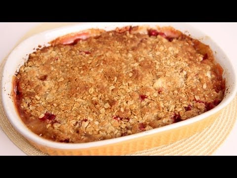 Ginger Pear & Cranberry Crisp Recipe - Laura Vitale - Laura in the Kitchen Episode 498 - UCNbngWUqL2eqRw12yAwcICg