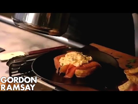 Ramsay's Classic Scrambled Eggs and Smoked Salmon - Gordon Ramsay - UCIEv3lZ_tNXHzL3ox-_uUGQ