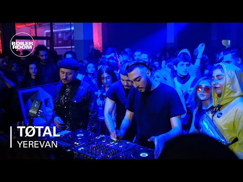 Tøtal | Boiler Room Yerevan - UCGBpxWJr9FNOcFYA5GkKrMg