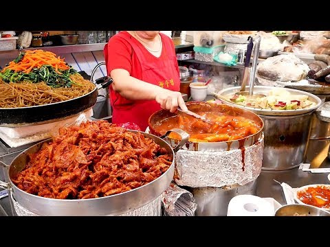 Street foods in the Korean tourist market