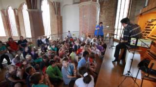 Bille - Die Orgelmaus zeigt und erklärt Kindern die große Orgel im Dom St. Marien zu Fürstenwalde