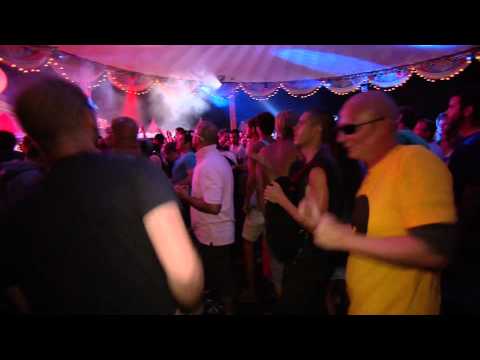 Sven Väth at Tomorrowland 2012 - UCsN8M73DMWa8SPp5o_0IAQQ