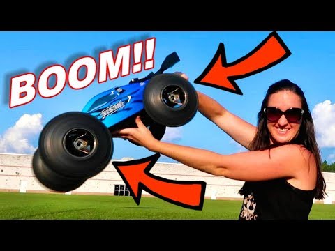 BOOM!!! Blow Out DESTROYS RC Car HITTING 110!!! - TheRcSaylors - UCYWhRC3xtD_acDIZdr53huA