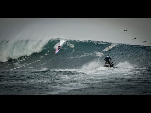 Big wave surfing in dangerous conditions - Riding Hercules - UCblfuW_4rakIf2h6aqANefA