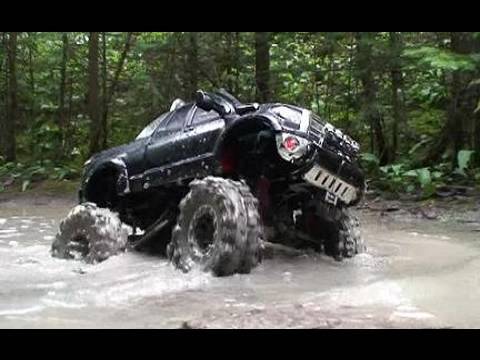 RC ADVENTURES - Scale Trucks #8 - Mudding with a TAMiYA TUNDRA High-lift 4x4 in the Swamp - UCxcjVHL-2o3D6Q9esu05a1Q