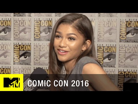 What Does ‘Spider-Man’ Have to do w/ Zendaya's First Date? | Comic Con 2016 | MTV - UCxAICW_LdkfFYwTqTHHE0vg