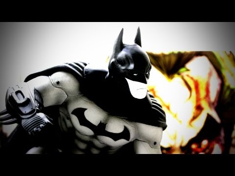 Batman Arkham City Collector's Edition Unboxing - UCsTcErHg8oDvUnTzoqsYeNw