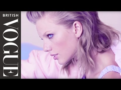 Taylor Swift talks 1989 Album with Mario Testino - UCZ8TREbPfawhSvayVe5pqKg