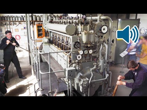 Start Up of a WW2 Submarine Diesel Engine of a German U-Boat  - UCrCLYgLx7x52o0Otv-8BZpg