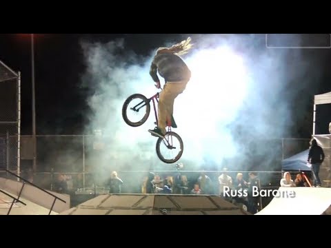 BMX riders RIP up Brooklyn - Red Bull Trick or Treat 2011 Teaser - UCblfuW_4rakIf2h6aqANefA