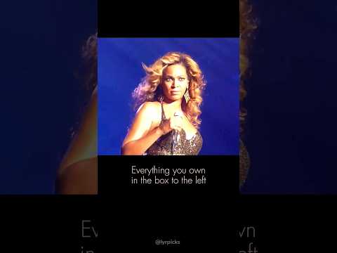 They surprised her😂 #beyonce #beyoncé #irreplaceable #crowdsinging #lyrics #lyrpicks #statuswhatsapp