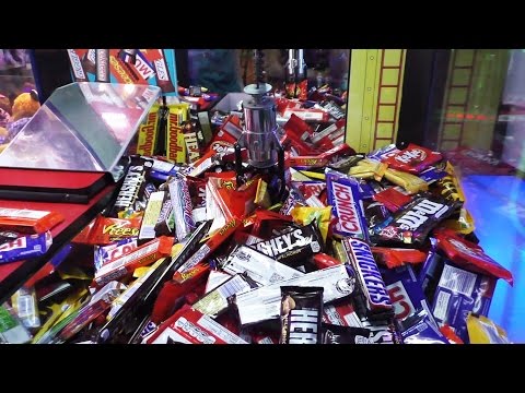 Chocolate Bar Claw Machine!!! - UCYBSaV5kXMCSlj0S4cnIThA