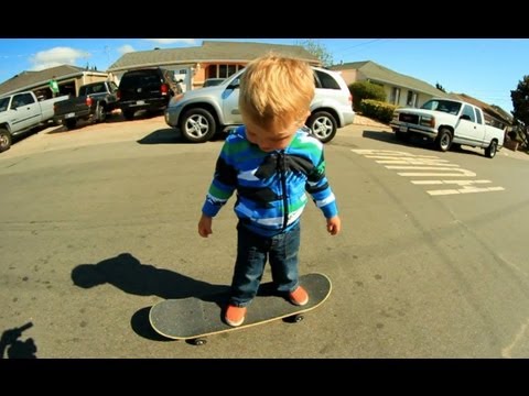 2 YEAR OLD SKATEBOARDER - UC9PgszLOAWhQC6orYejcJlw