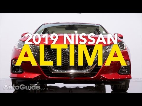 2019 Nissan Altima First Look: AWD for the First Time! | 2018 New York Auto Show - UCV1nIfOSlGhELGvQkr8SUGQ