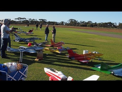 RC Jet Action Adelaide 2014 - UCntRSeB7u7KGVR9FUkHzLPA