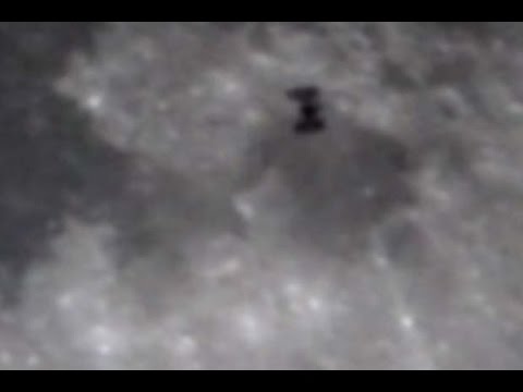 Space Station Flies In The Face Of The Moon - Skywatching Video - UCVTomc35agH1SM6kCKzwW_g