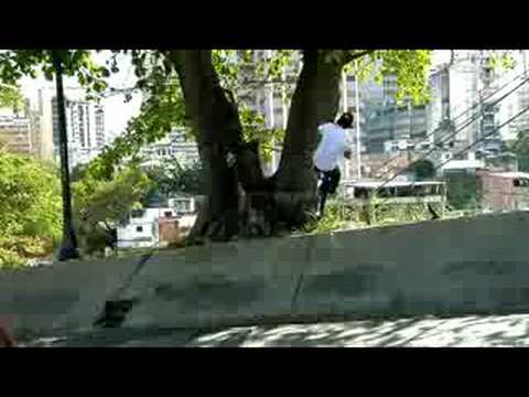 Daniel Dhers BMX session in Caracas - Part 2 - UCblfuW_4rakIf2h6aqANefA