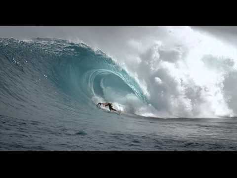 Stunning slow motion surf footage with Ian Walsh - UCblfuW_4rakIf2h6aqANefA