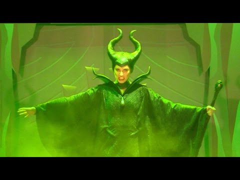 Full Villainy in the Sky fireworks with Maleficent at Villains Unleashed event, Walt Disney World - UCYdNtGaJkrtn04tmsmRrWlw