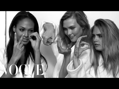 Karlie Kloss, Cara Delevingne, Joan Smalls, and More Talk Supermodels and Instagram - Vogue - UCRXiA3h1no_PFkb1JCP0yMA