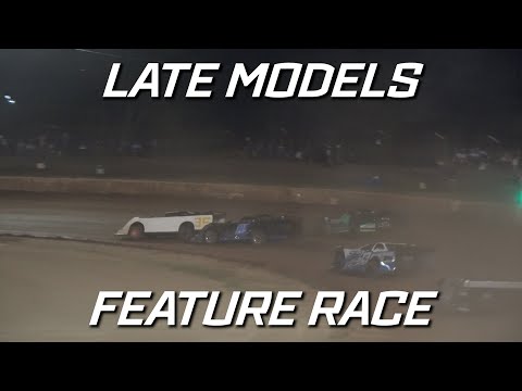 Late Models: QLD Series - A-Main - Carina Speedway - 04.12.2021 - dirt track racing video image