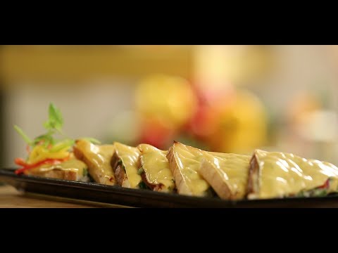 Chilli Cheese Toast | Sanjeev Kapoor Khazana - UCmoX4QULJ9MB00xW4coMiOw