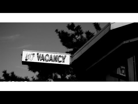 OneRepublic - No Vacancy (Lyric Video) ft. Tiziano Ferro - UCQ5kHOKpF3-1_UCKaqXARRg
