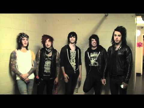 Falling In Reverse: Holiday Greeting - UCTEq5A8x1dZwt5SEYEN58Uw