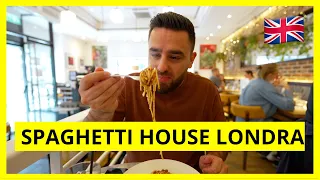 AM MÂNCAT LA SPAGHETTI HOUSE ÎN LONDRA (Spaghetti House, Londra)