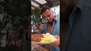 Cum sunt micii de la restaurantul LA NUCI